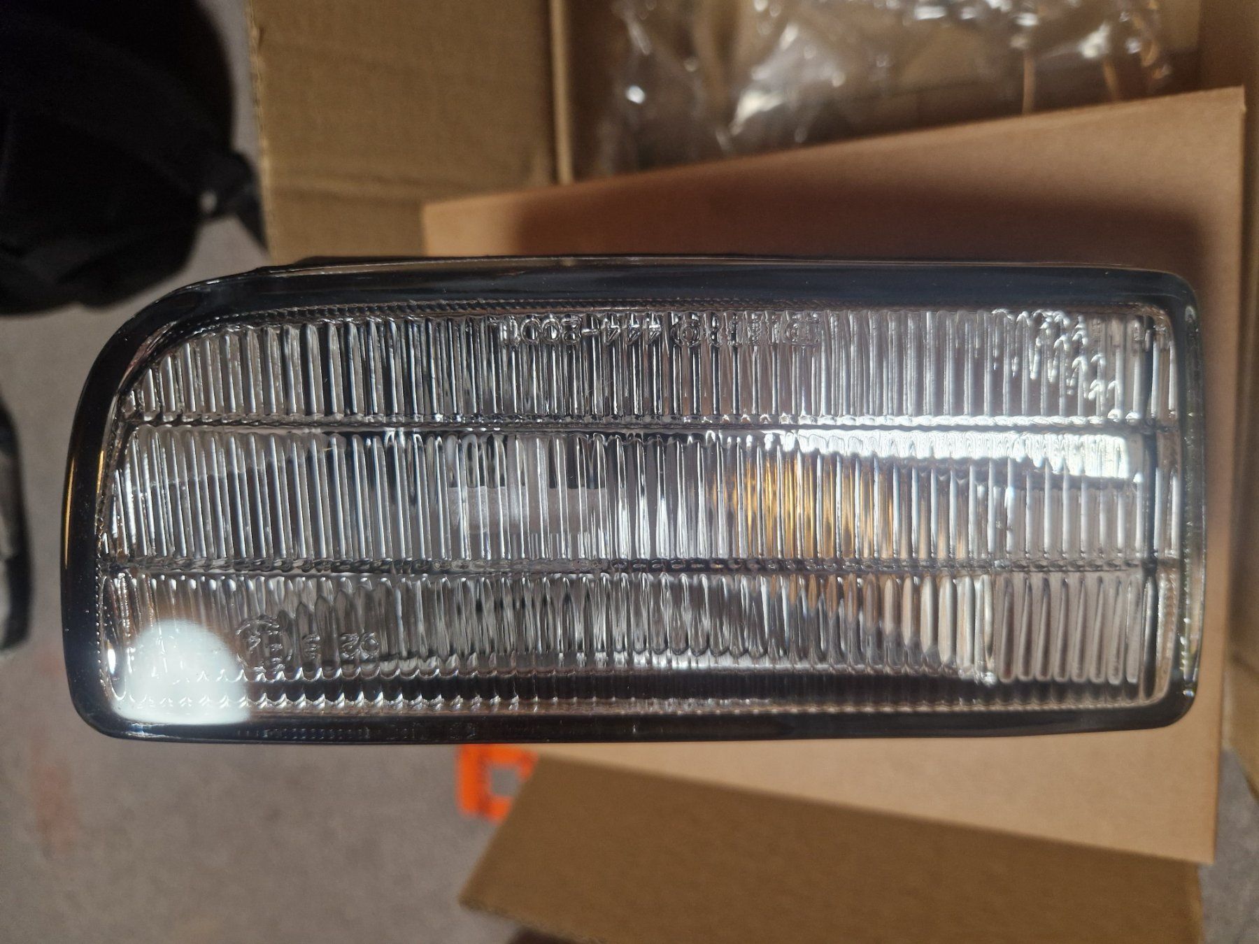 BMW Fari: Nebelscheinwerfer BMW 3er E36 Limo Coupe Cabrio Touring Comp – Nuovo e nell'imballaggio originale da Unterwasser venduto da top_ssb8 1