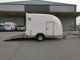 Aerodynamischer Kofferanhänger! NEUFAHRZEUG Camping