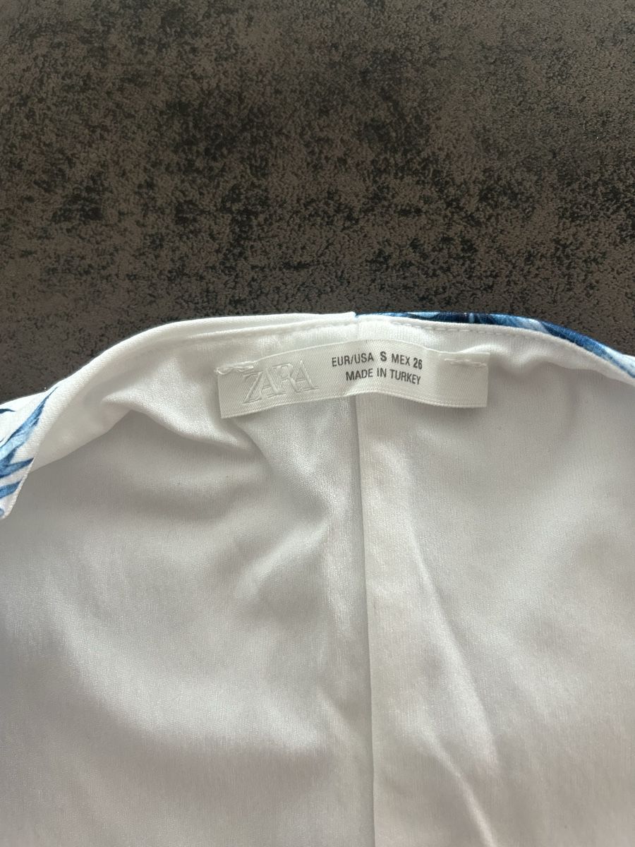 Zara Top: New Top Zara – Nuovo (secondo la descrizione) da Wigoltingen venduto da Tatyana79 2