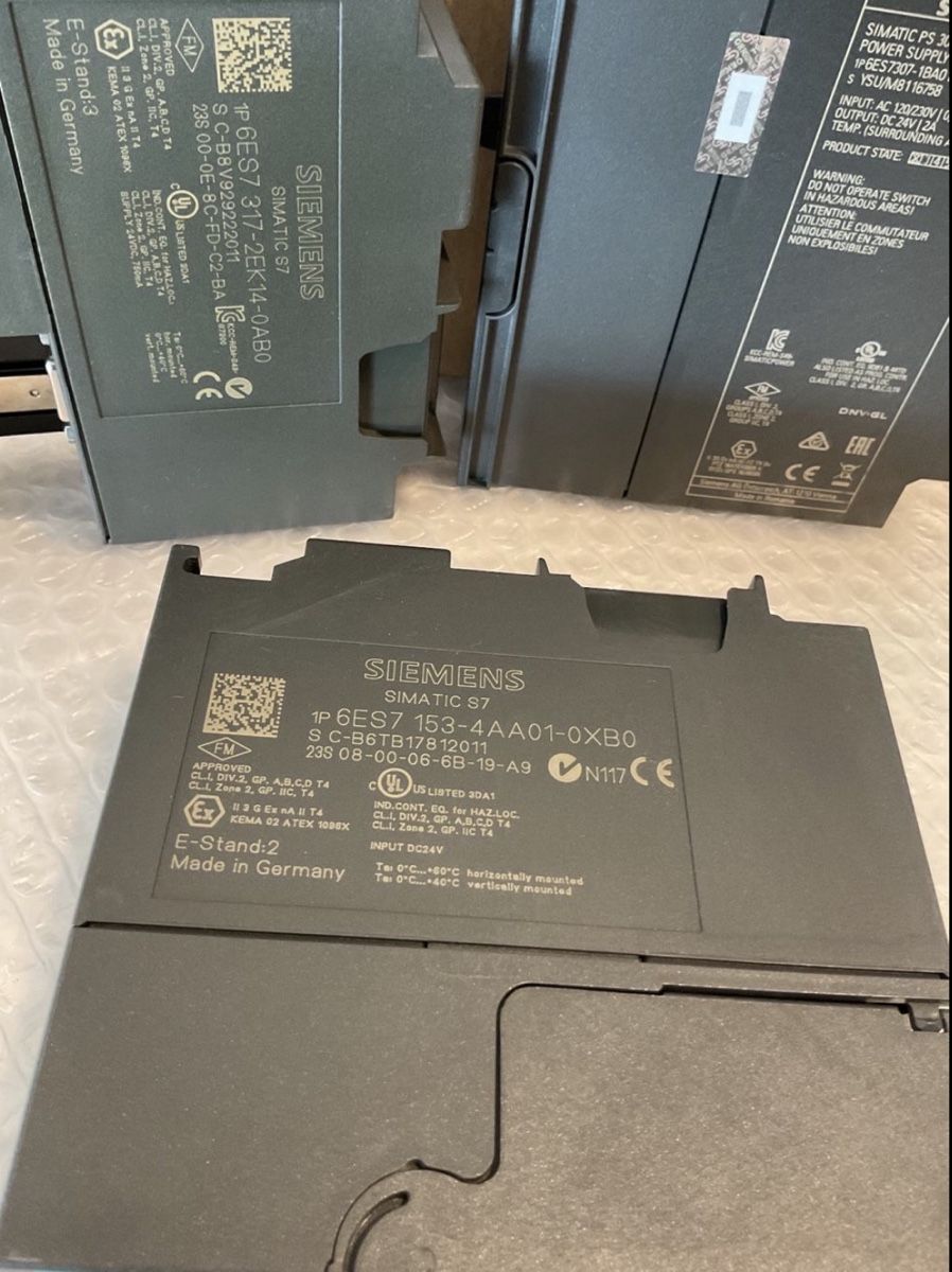 Siemens Componenti elettronici: Siemens Simatic SPS, Siemens FU, Danfoss FU, Selectron CPU – Usato da Dielsdorf venduto da ohmalesis 1