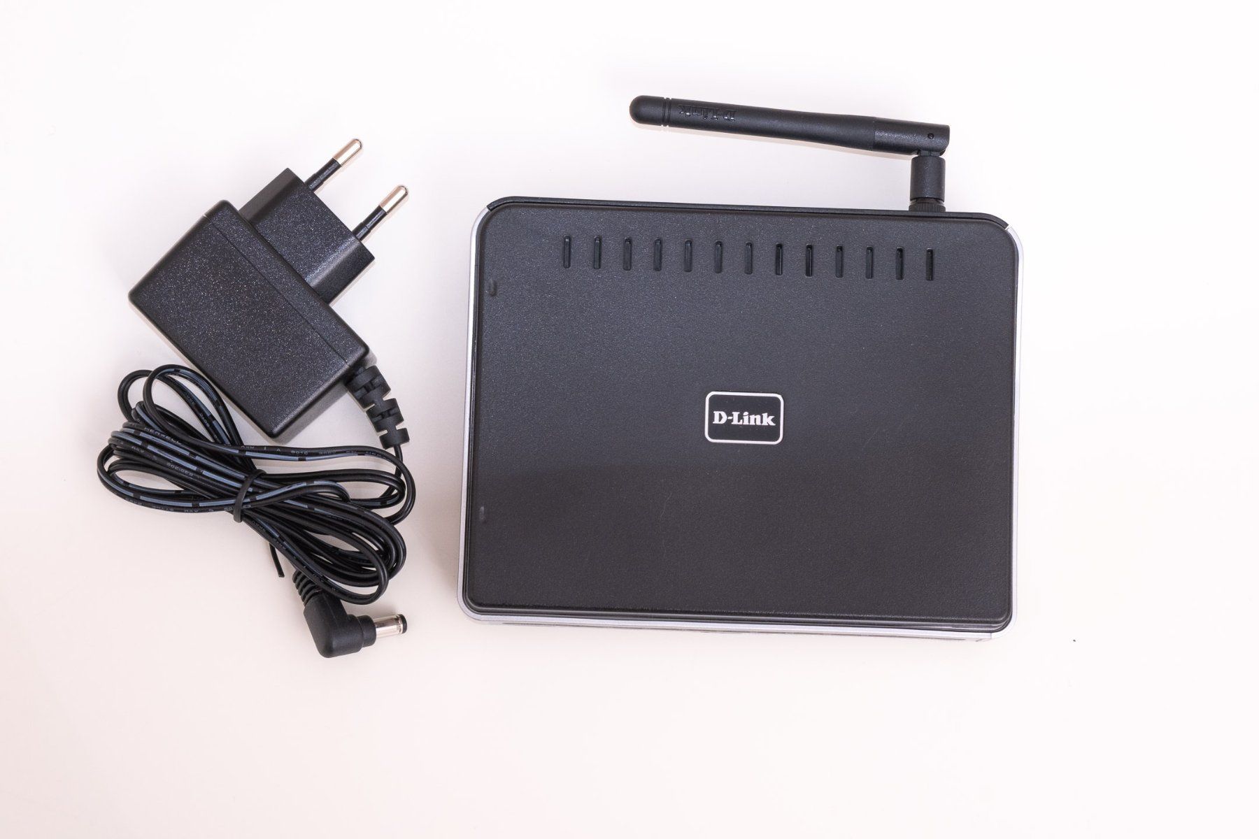 Dlink Modems & Router: Alter Wireless Router D-Link DIR-301 – Gebraucht aus Zürich von yrtc 4