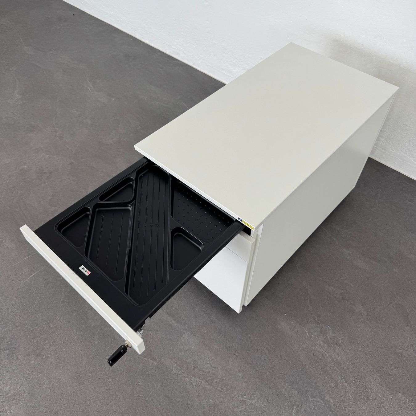 Banconi: Wini Container Roll-Korpus – Usato da Schönenwerd venduto da mcofficeshop 4