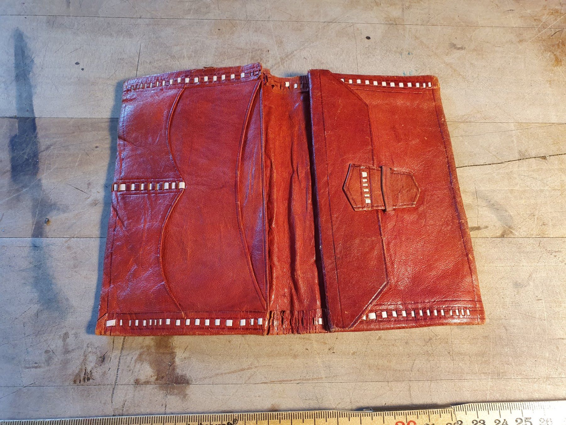 Brieftaschen: Lederportemonnaie orange Marokko – Gebraucht aus Zürich von loosebone 1