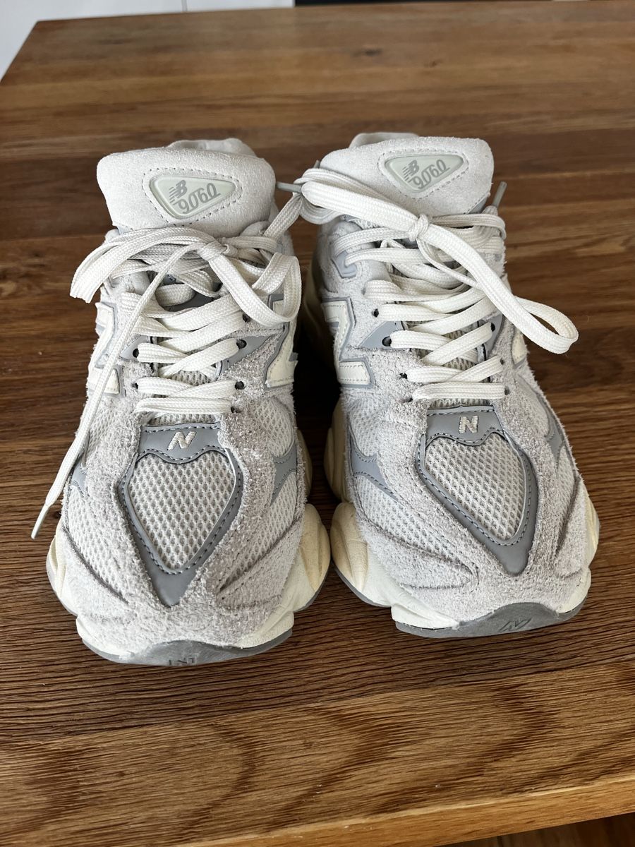 New Balance Damenschuhe: New Balance 9060 – Gebraucht aus Luzern von tillifly 1