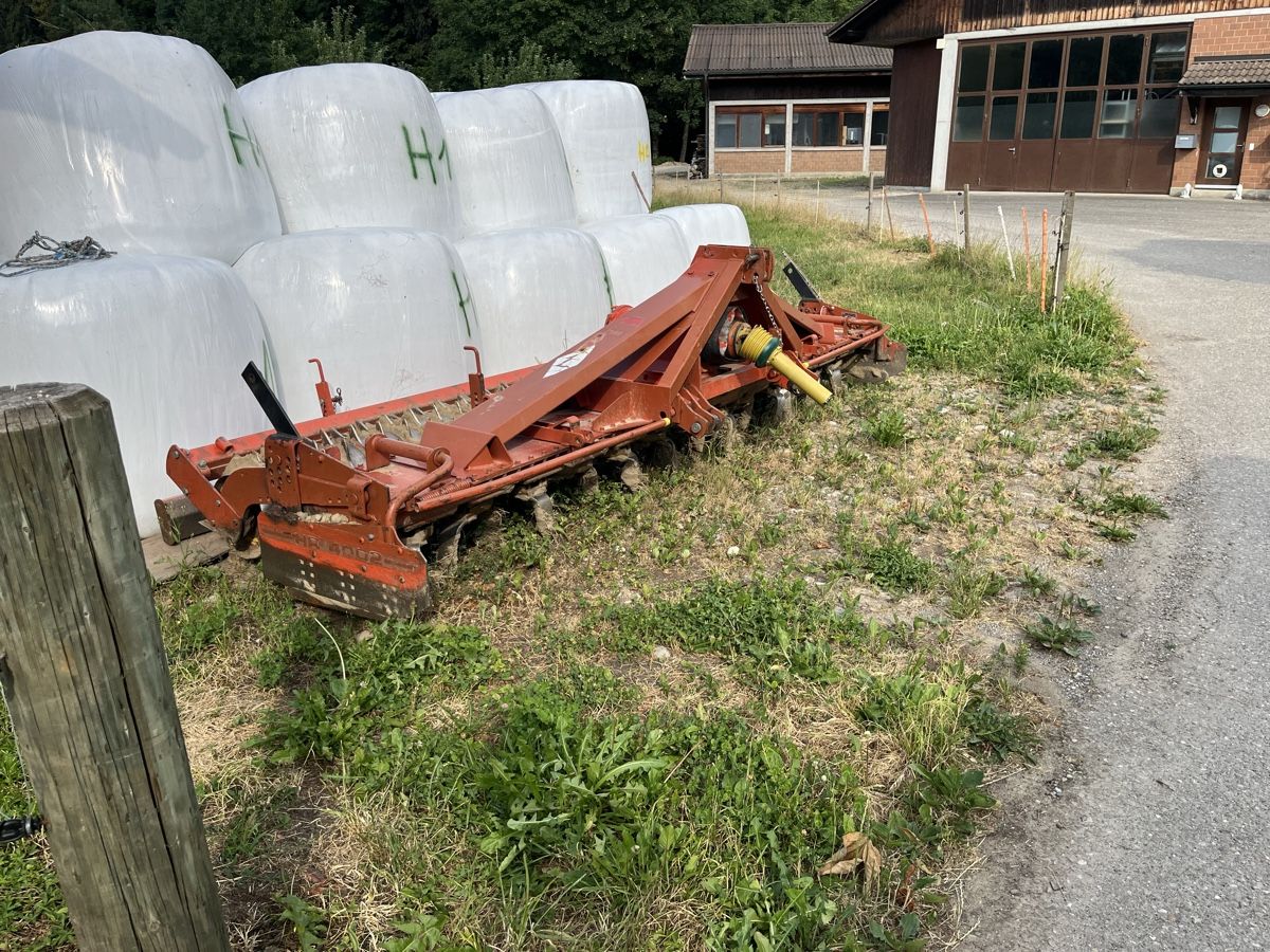 Tutte le macchine: Kreiselegge Kuhn HR 4002 – Usato da Willisau venduto da Schumi00 8