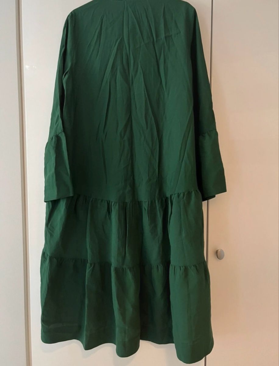 Cos Vestiti: COS Kleid Gruen EUR 38  – Usato da Weiach venduto da urs_dlj5 5