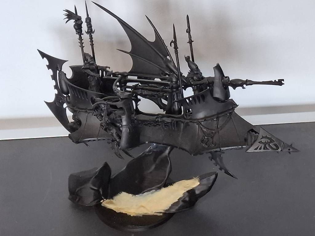 Kit di modellismo & Modellini statici: Drukhari Ravager Warhammer 40k – Usato da Wohlen AG venduto da mar_h828