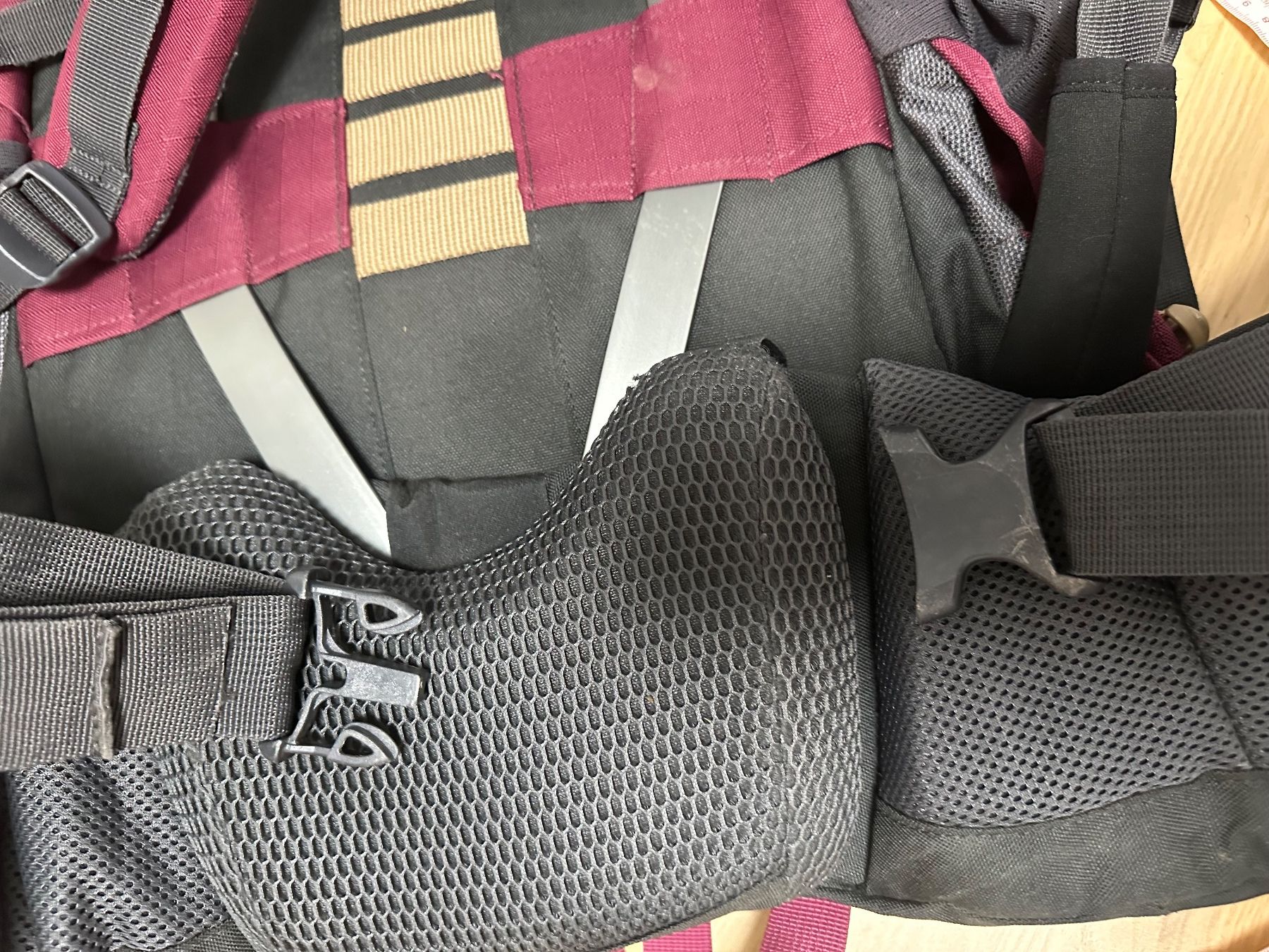 Decathlon Zaini: Decathlon Rucksack 70+10 Liter – Usato da Zürich venduto da kuszi 4