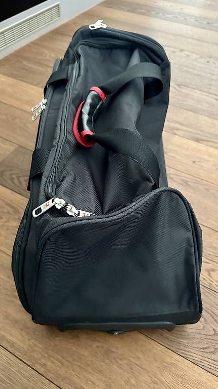 Borse: Wenger Reisetasche mit Rollen – Usato da Oberlunkhofen venduto da tru_xc2g 1