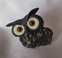 Eule Figur Naturstein Handgemacht ubd wunder schön sie Foto