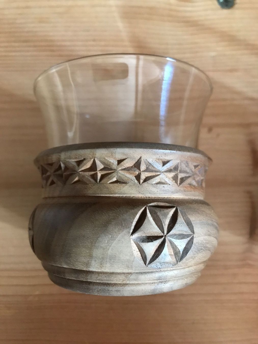 Services de table: Tee-Set aus echtem Holz von Hand geschnitzt – D'occasion à Stettlen par togram4 3