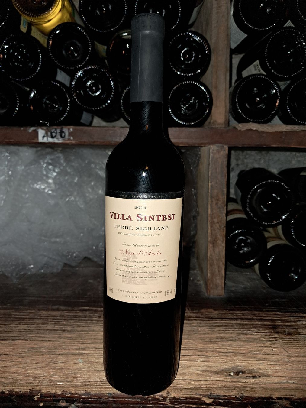 Vino: Villa Sintesi Nero d'Avola 2014 – Nuovo e nell'imballaggio originale da Le locle venduto da juliensaran 1