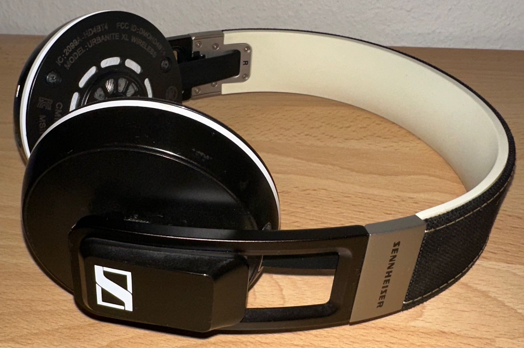 Sennheiser Kopfhörer: Sennheiser Urbanite XL Wireless – Gebraucht aus Zürich von mdp3 2