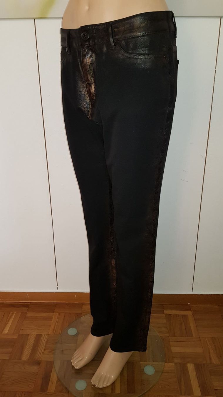 Jeans: Jeans CREATIVE   Taille/Grosse 42 CH – Usato da Cossonay-ville venduto da Super-Price-Quality 4