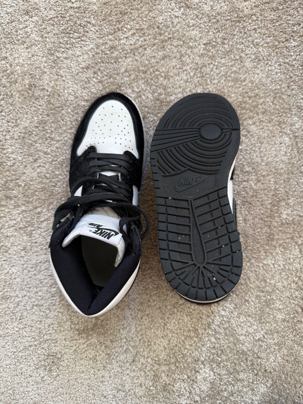 Jordan Scarpe da uomo: Jordan 1 Retro High Sneaker – Usato da Zürich venduto da Larazade 2
