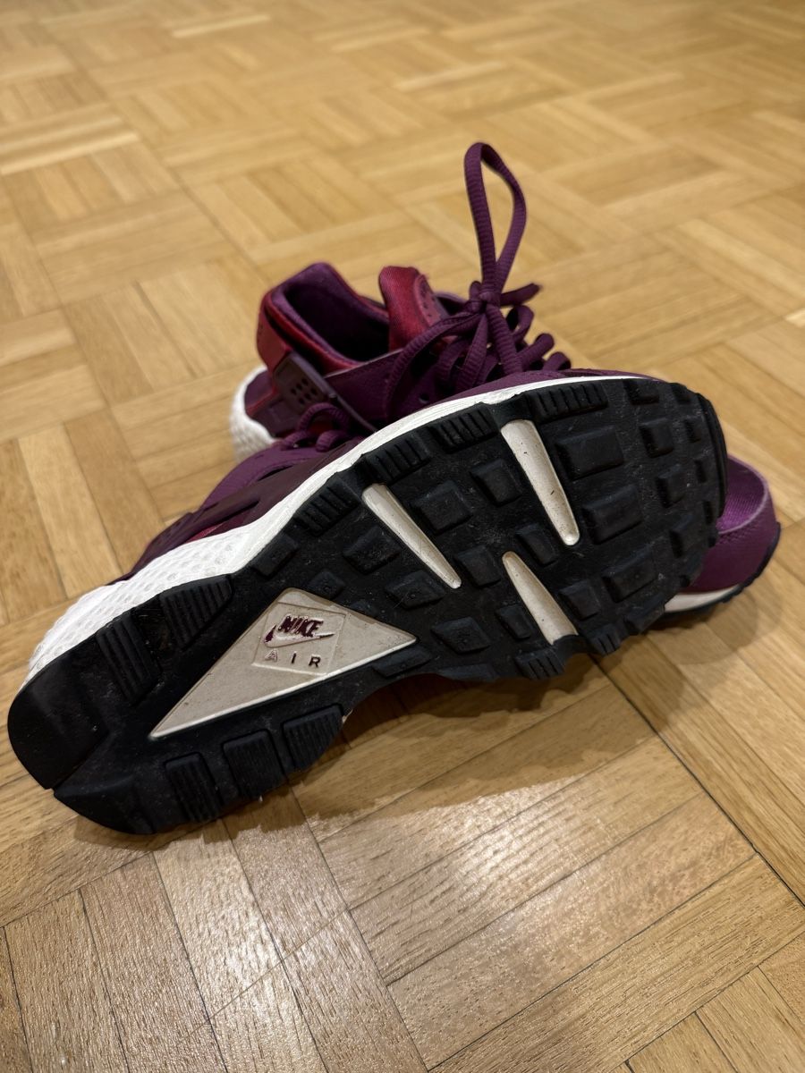 Nike Scarpe da uomo: Nike Huarache Sneakers – Usato da Zürich venduto da ca88 3