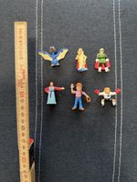 Lot de figurines diverses - jouets vintage de collection!