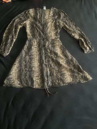 Zebra Kleid Schlangenmuster Grösse M 