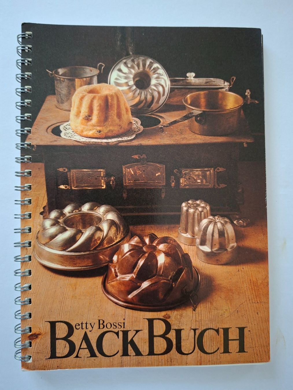 Libri: Kochbuch Betty Bossi: Backbuch – Usato da Merenschwand venduto da lea61