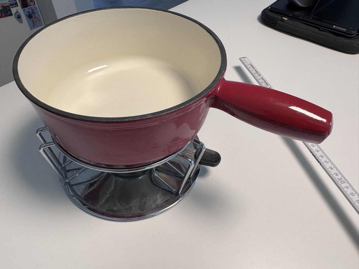 Elettrodomestici da cucina: Fondue-Set rot mit Rechaud  – Usato da Niederbüren venduto da Oetschli 5