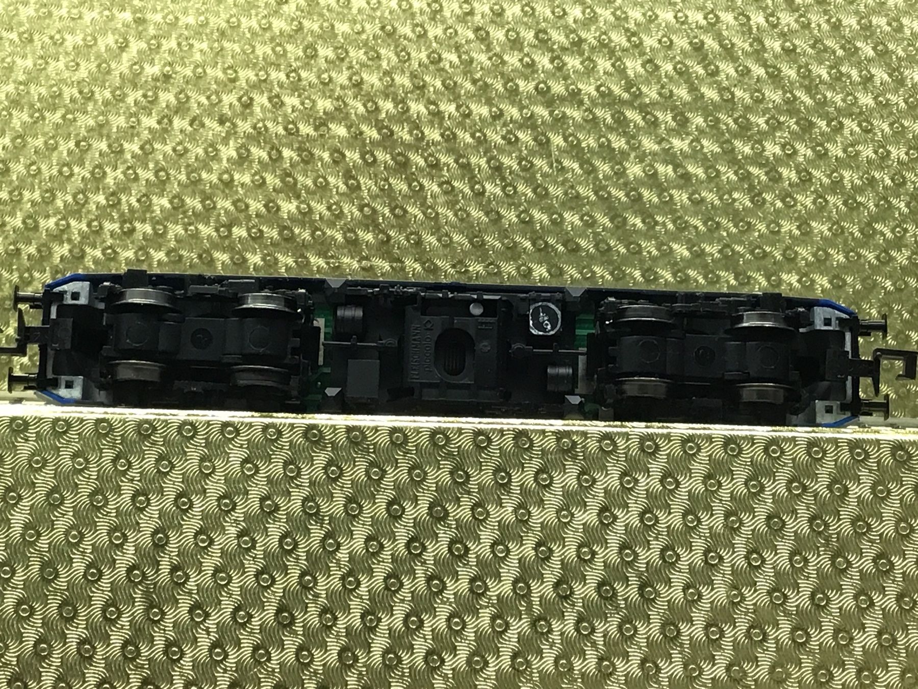 Fleischmann Modellini di ferrovie: BLS Cargo Vectron 186 525-1 FLEISCHMANN N DIGITALISIERT – Usato da Männedorf venduto da Modellbau-wyss 2
