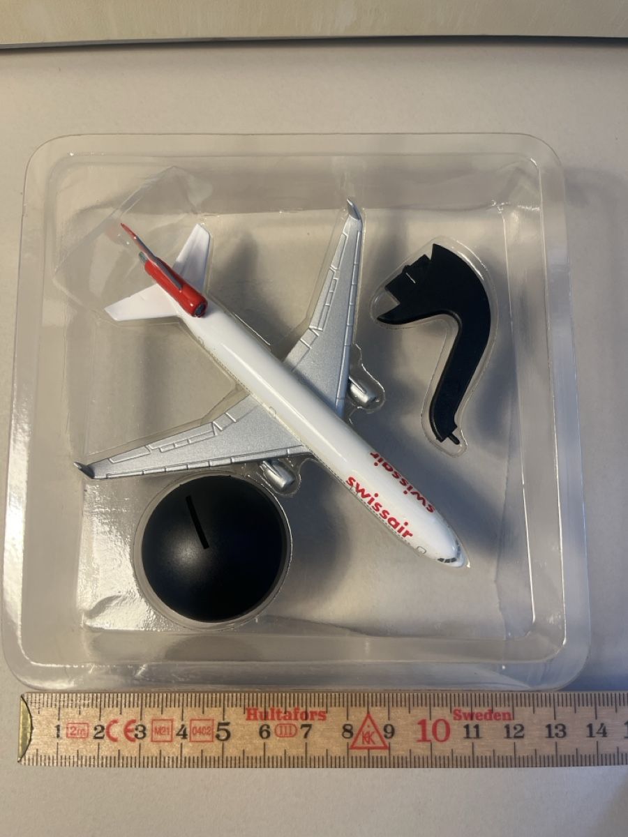 Swissair Kit di modellismo & Modellini statici: Flugzeugmodell Swissair MD-11 – Nuovo (secondo la descrizione) da Zürich venduto da du_bois 4