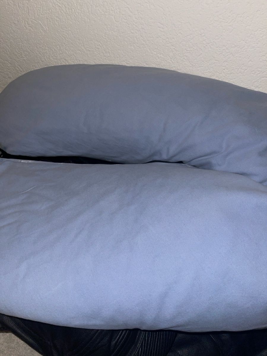 Theraline Kissen: Stillkissen 190cm – Gebraucht aus Unterseen von Leopuston 2