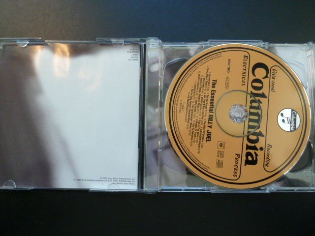 CD: Billy Joel - The Essential  (2 CD's) – Usato da Au ZH venduto da sikoku 1