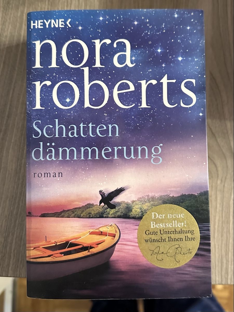 Bücher: Nora Roberts - Schatten dämmerung - Roman – Neu (gemäss Beschreibung) aus Basel von AninaAti