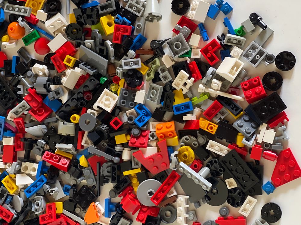 Lego Giocattoli: LEGO - 1000 Kleine diversen Teile – Usato da Gelterkinden venduto da cobra0110 1