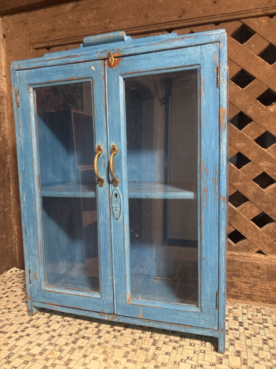 Vetrine: Antike Vitrine  – Usato da Oberrieden venduto da ZehSa