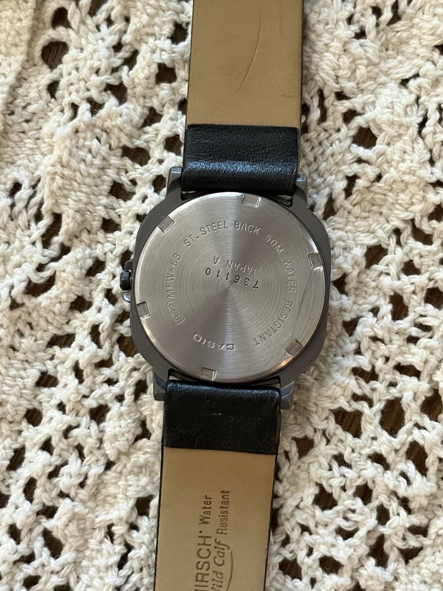 Casio Montres: extremely rare vintage casio watch 1980 – D'occasion à Zürich par yasmin.ab 1
