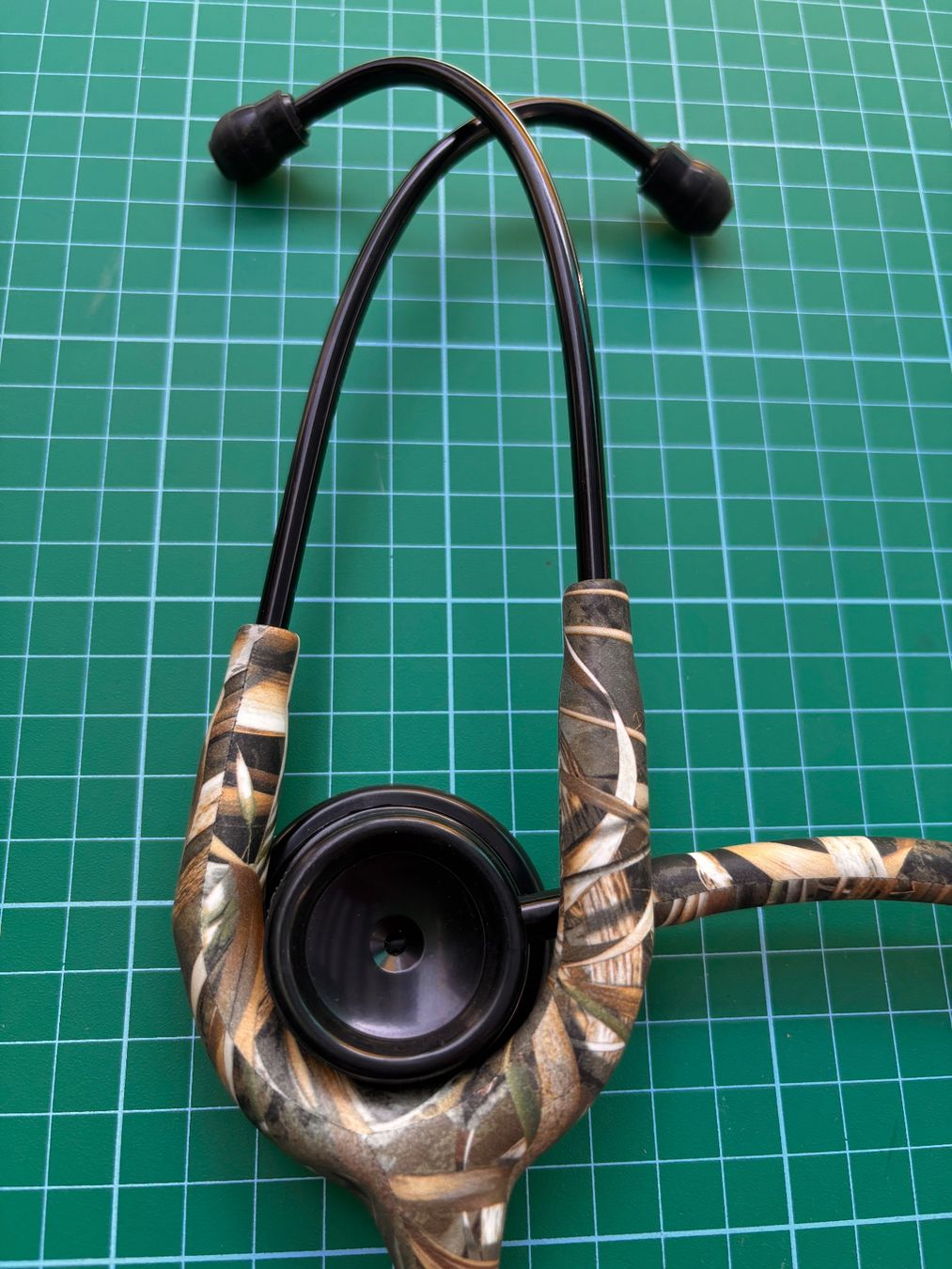 Appareils médicaux: Stethoskop MDF Farbe: RealTree – D'occasion à Wald ZH par ukulele77 1