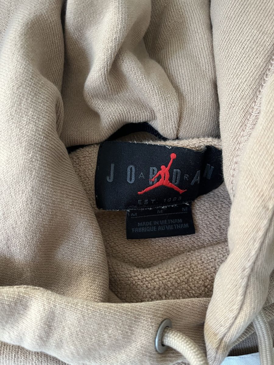 Jordan Maglioni & Felpe: Jordan hoodie size M – Usato da Thalwil venduto da Nvani0502 1