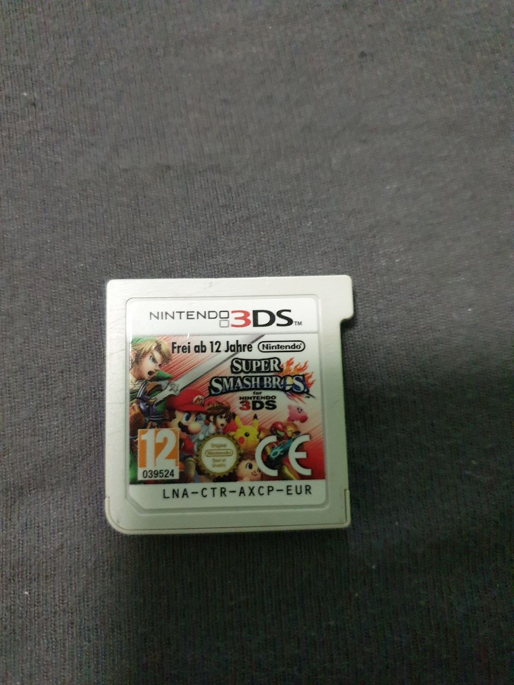 Nintendo Giochi: Nintendo 3DS Spiel Super Smash Bros. – Usato da Ittigen venduto da Ziok187