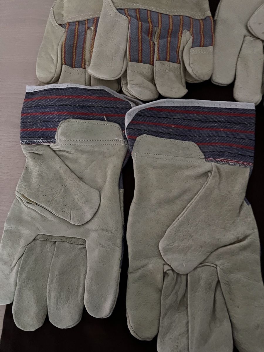 Gants & mitaines : Arbeitshandschuhe – Neuf (Voir description) à Oftringen par Stukaof 2