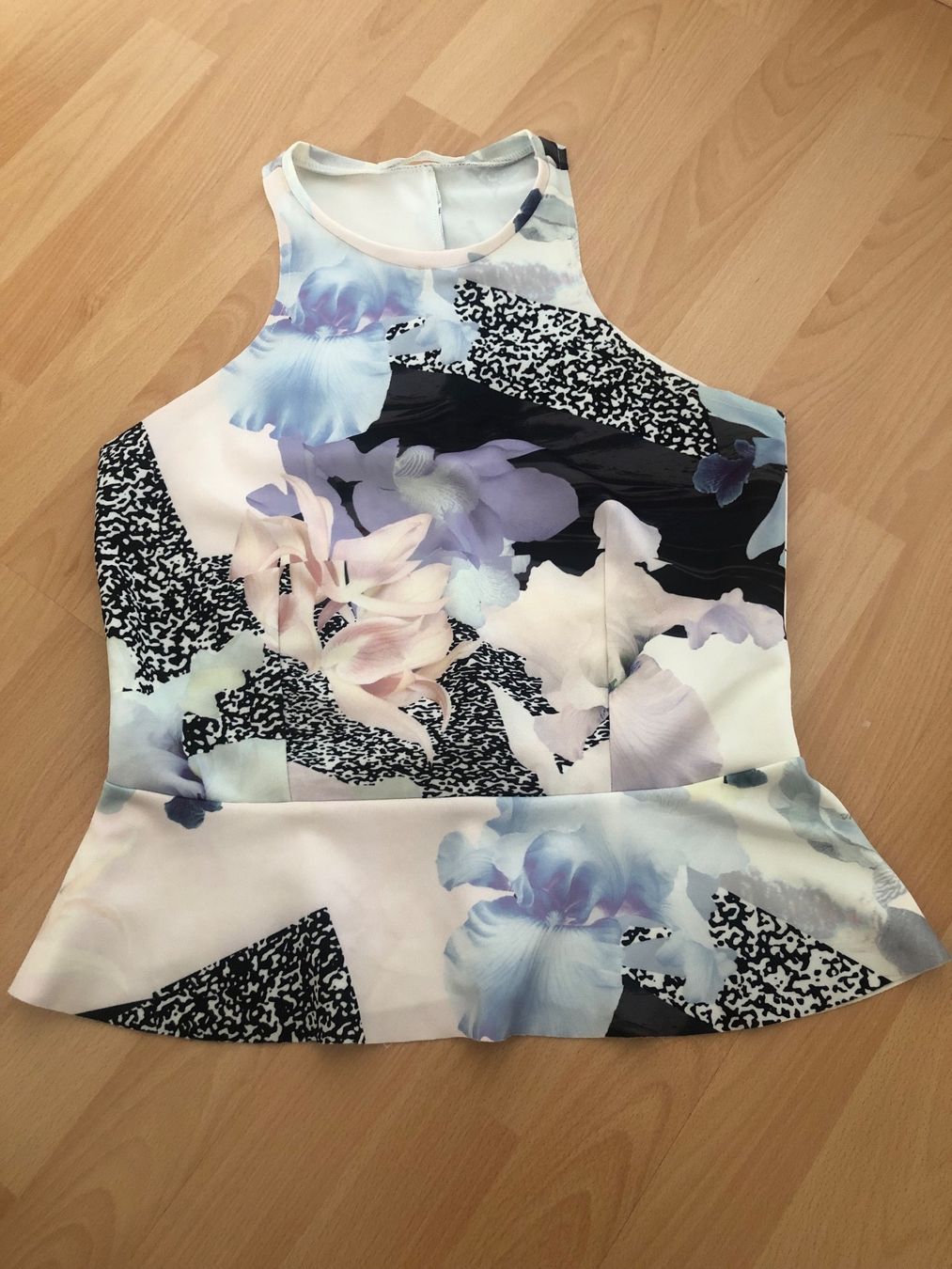 Zara Tops: Top Gr L – Neuf (Voir description) à Zürich par Herbion1