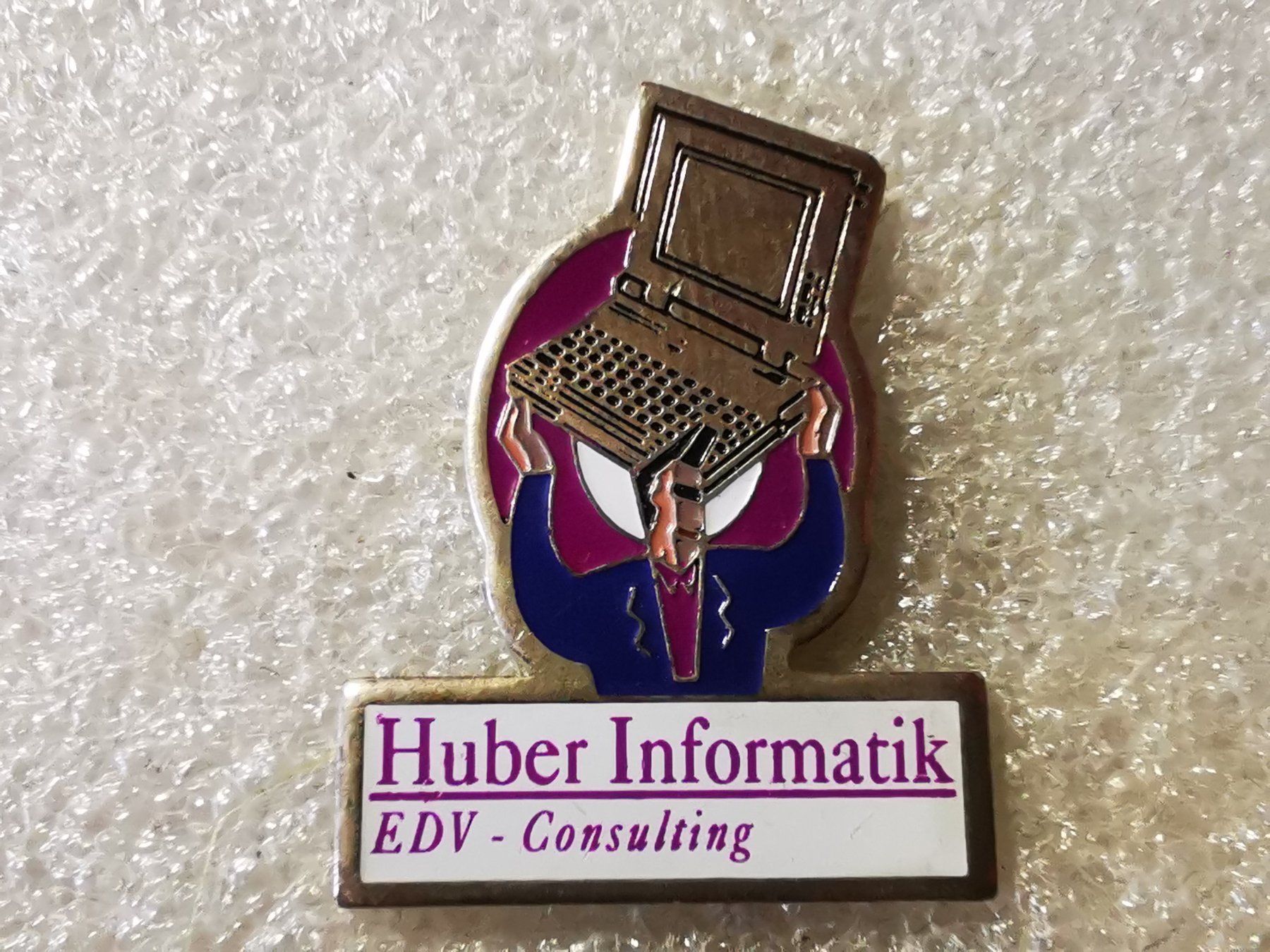 Placchette & Badge: Ansteckpin 155: Huber Informatik – Usato da Oppligen venduto da Pin-Fall-Shop