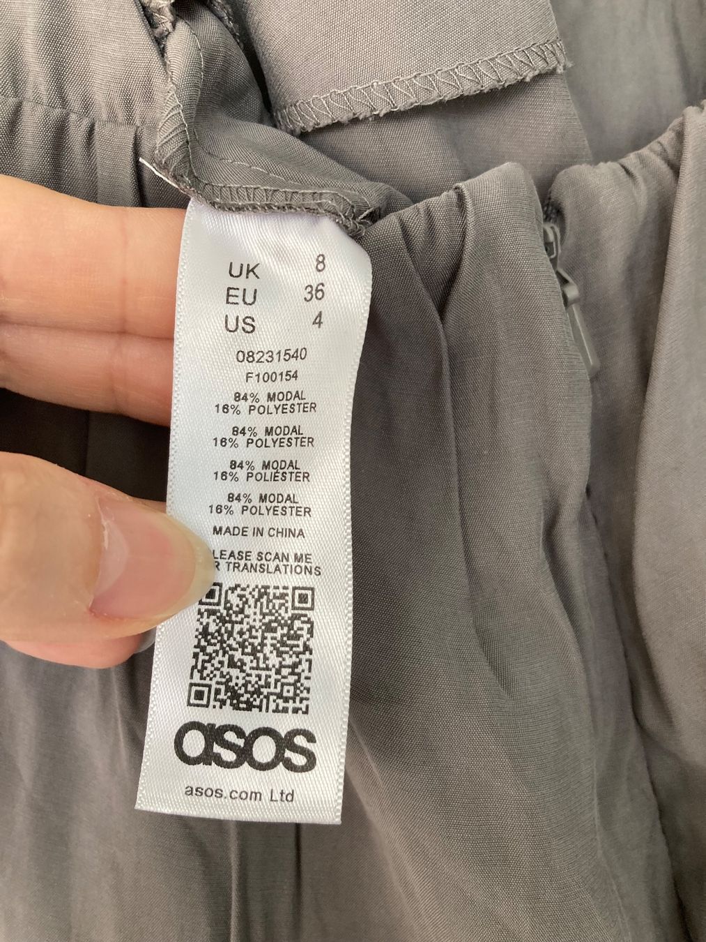 Asos Tute: Asos Umstands-Jumpsuit Gr 36/S grau – Usato da Stäfa venduto da elog 2