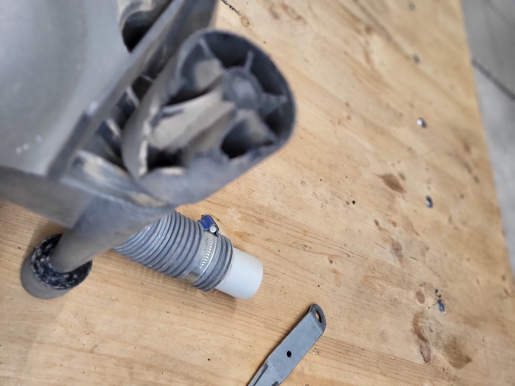 Alle Werkzeuge: Fräsmaschine Schlitz FB-40 – Gebraucht aus Laupersdorf von jonesfluck 4
