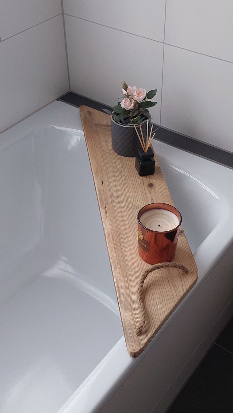 Tutte le decorazioni: Badewannenablage aus einem Altholzbrett – Nuovo e nell'imballaggio originale da Egnach venduto da Oldwoodstyle 7
