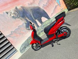 E-Scooter  Vespino Neu 130 km