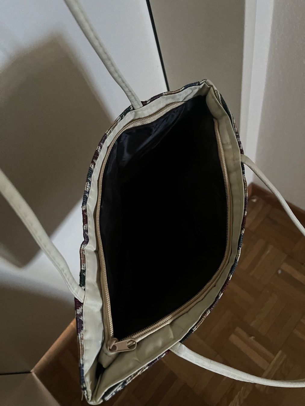 Borse da donna: Umhängetasche Jerusalem – Usato da Zürich venduto da d24zu 1