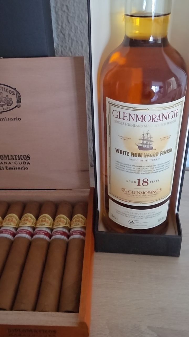 Glenmorangie Bevande alcoliche: Glenmorangie 18J Rar! – Nuovo e nell'imballaggio originale da Goldach venduto da Inlyner 1