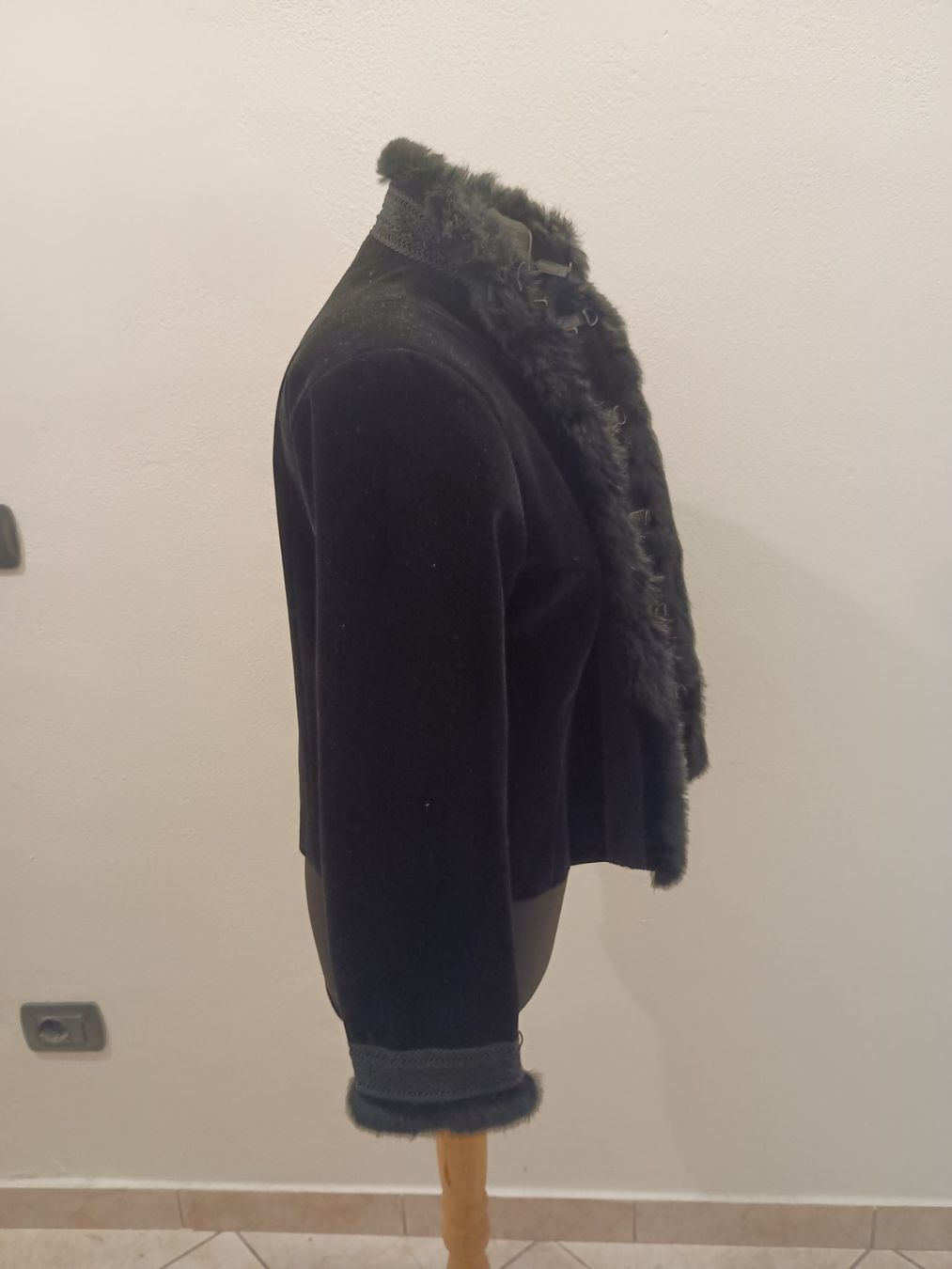 Giacche: Spanner women's velvet jacket – Usato da Chiasso venduto da marco704763 5