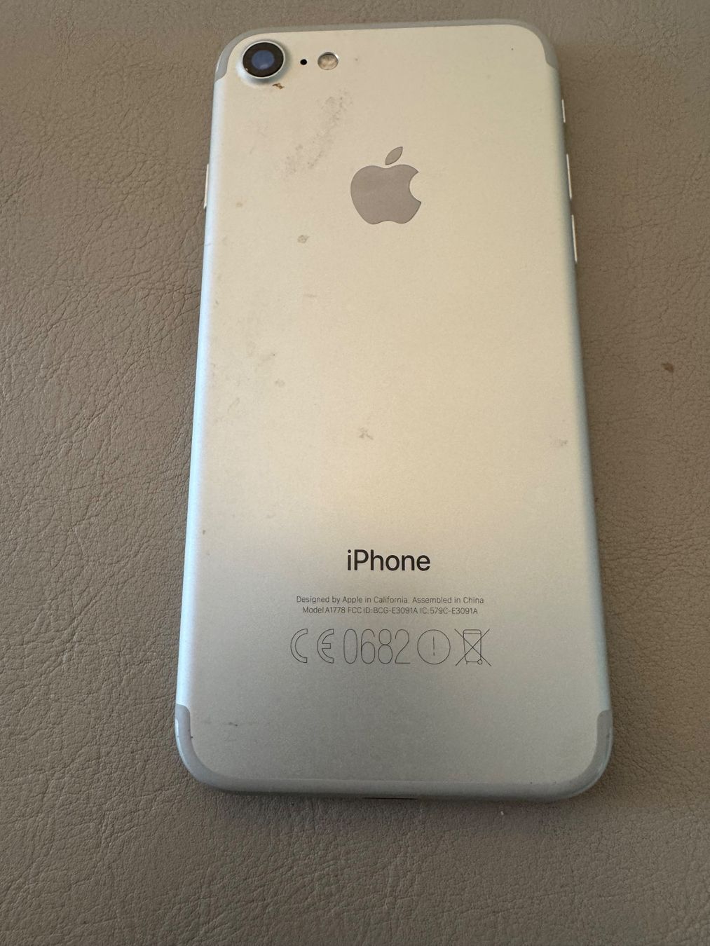 Apple Telefoni cellulari / Smartphones: iPhone 7 – Difettoso da Adliswil venduto da Busys 1