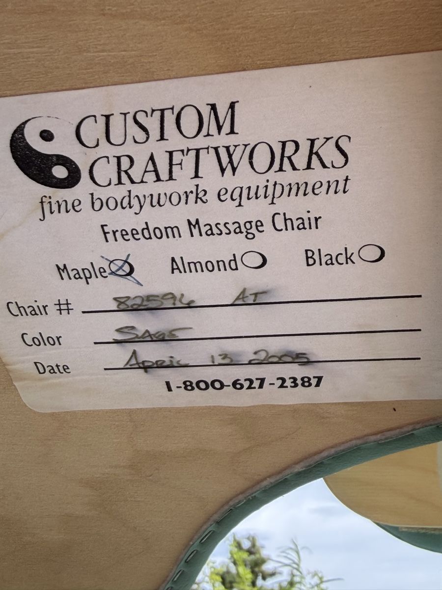 Lettini & sedie per cosmetici: Massage Stuhl Custom Craftworks Freedom  – Usato da Konolfingen venduto da petzipetz 3
