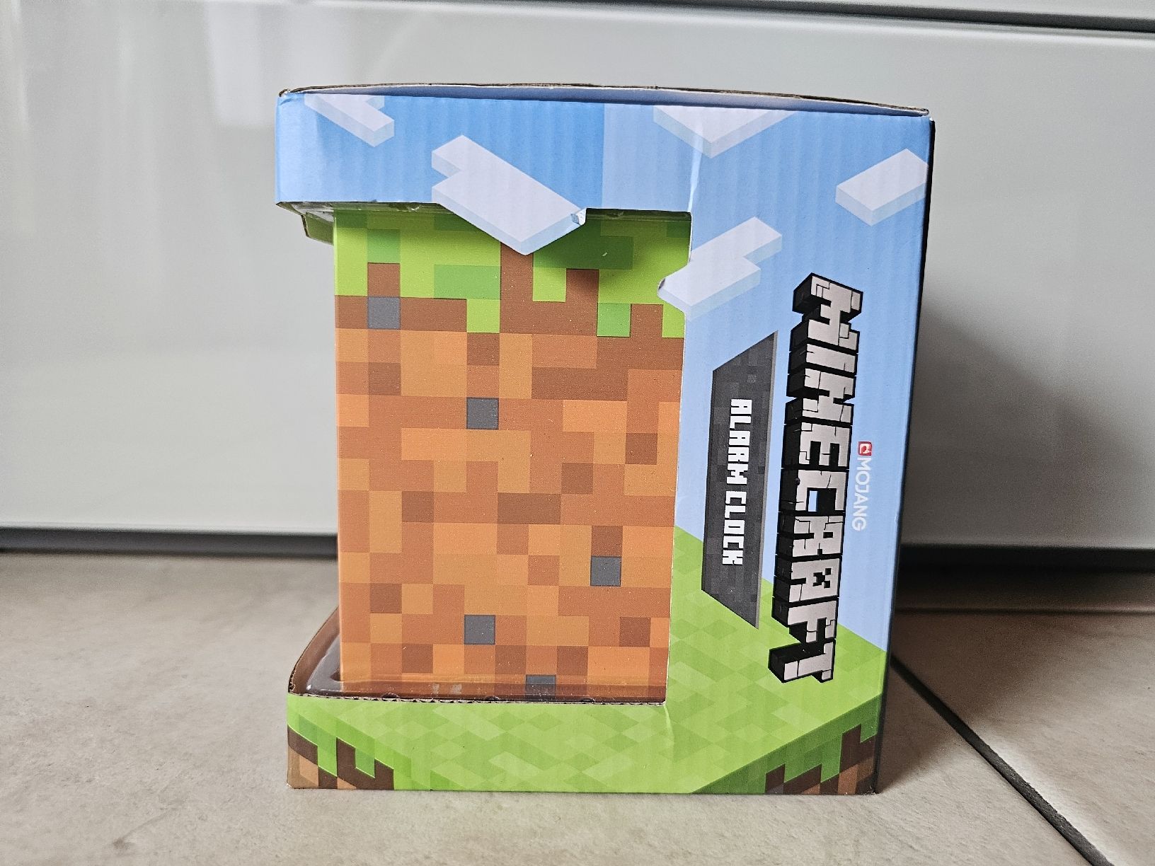 Réveils: Minecraft Wecker Grasblock  /  Fabrikneu – Neuf avec emballage d'origine à Schneisingen par backstore24 6