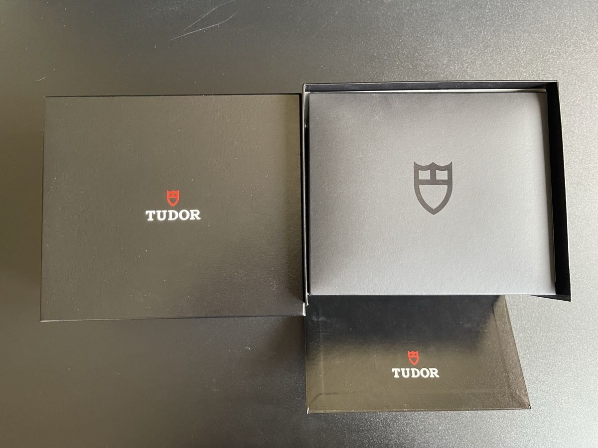 Tudor Orologi: Tudor Royal – Nuovo (secondo la descrizione) da Nyon venduto da di_2c8q 5