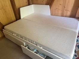 Lit double Ikea Brimnes 160x200 blanc + tiroirs + 2 matelas
